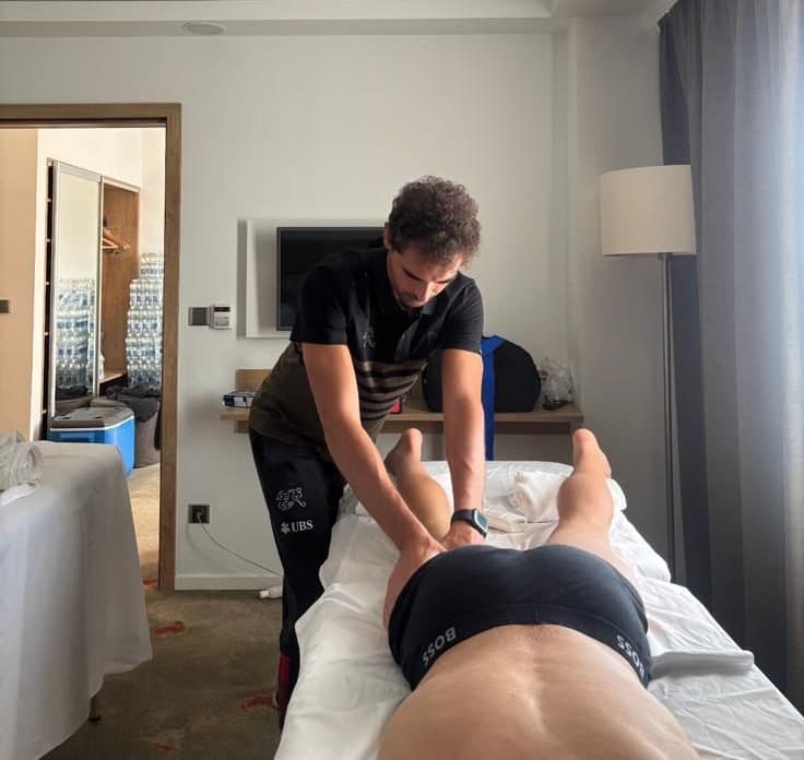 Massage thérapeutique d’un athlète
